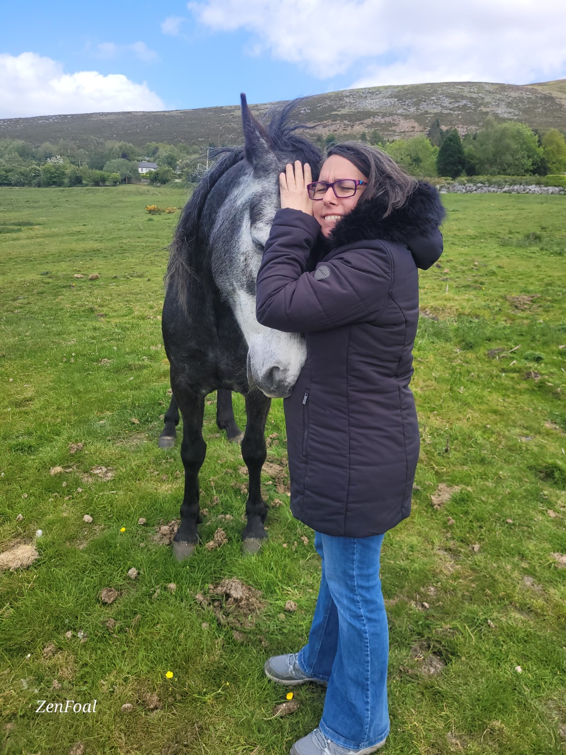 Cariad standing with a client in a field at Blessington Lakes, Co. Wicklow
